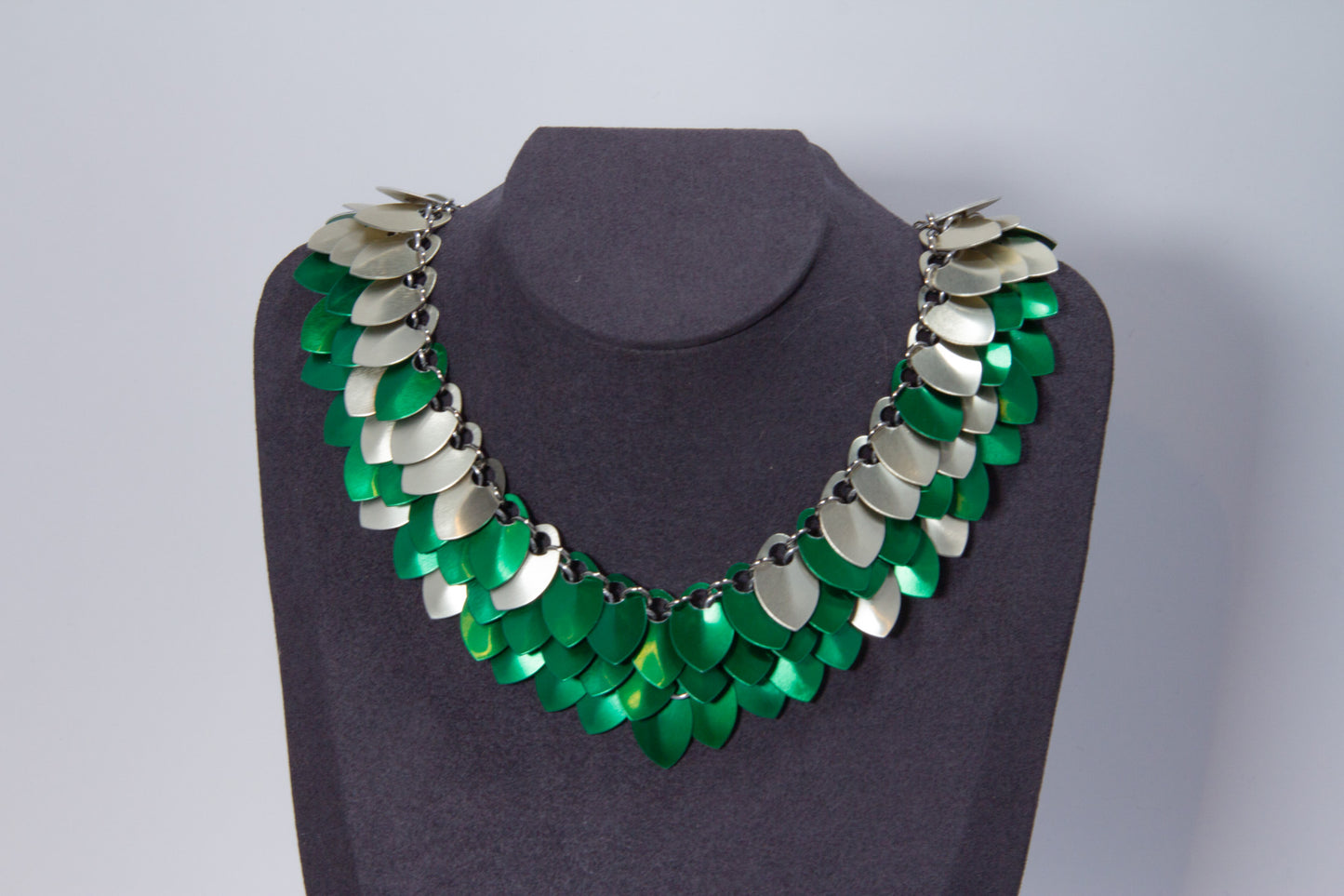 Green & Champagne Scalemaille Necklace